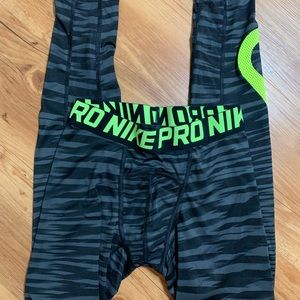 Nike Pro KD Compression Leggings Youth Large